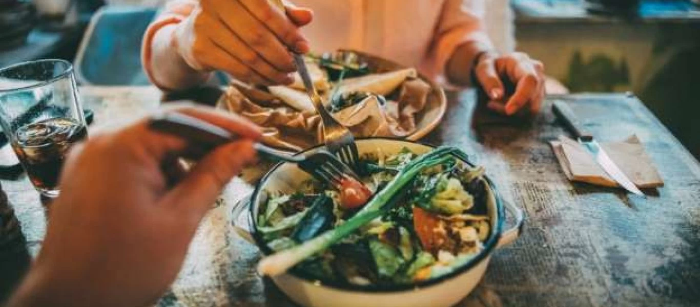 Ποια είναι τα δικαιώματά σου όταν τρως έξω;